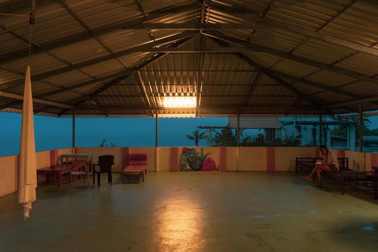 Hope Hostels, Varkala - Helipad Exterior photo